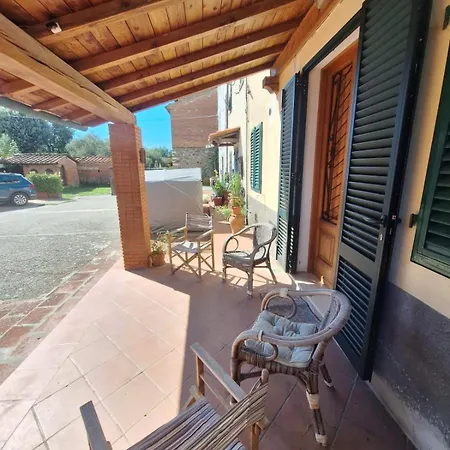 Casa vacanze Casa Di Corte A 3km Da Lucca