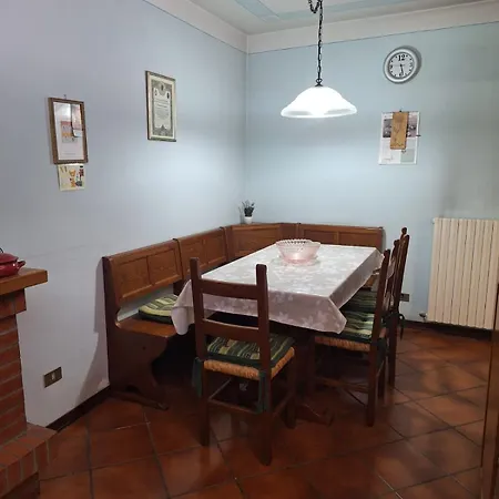 Casa Di Corte A 3km Da Lucca Casa vacanze *